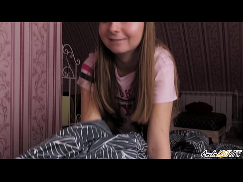 ❤️ Блонді глибоко відсмоктує свого BFF і отримує сперму в рот ❤❌ Чортове відео  у нас ❌️❤